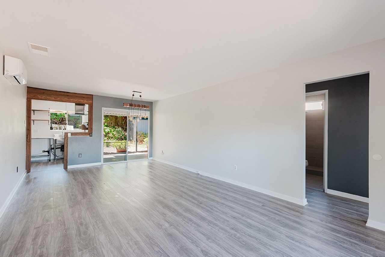 1529 Temple Heights Dr - Photo 3 of 24