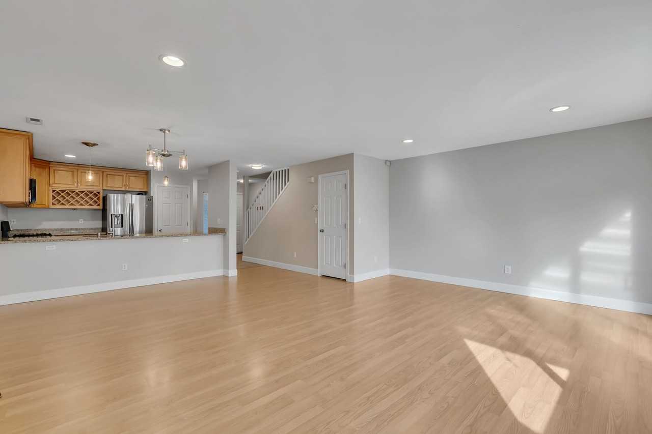 5605 137th Pl Se - Photo 6 of 17