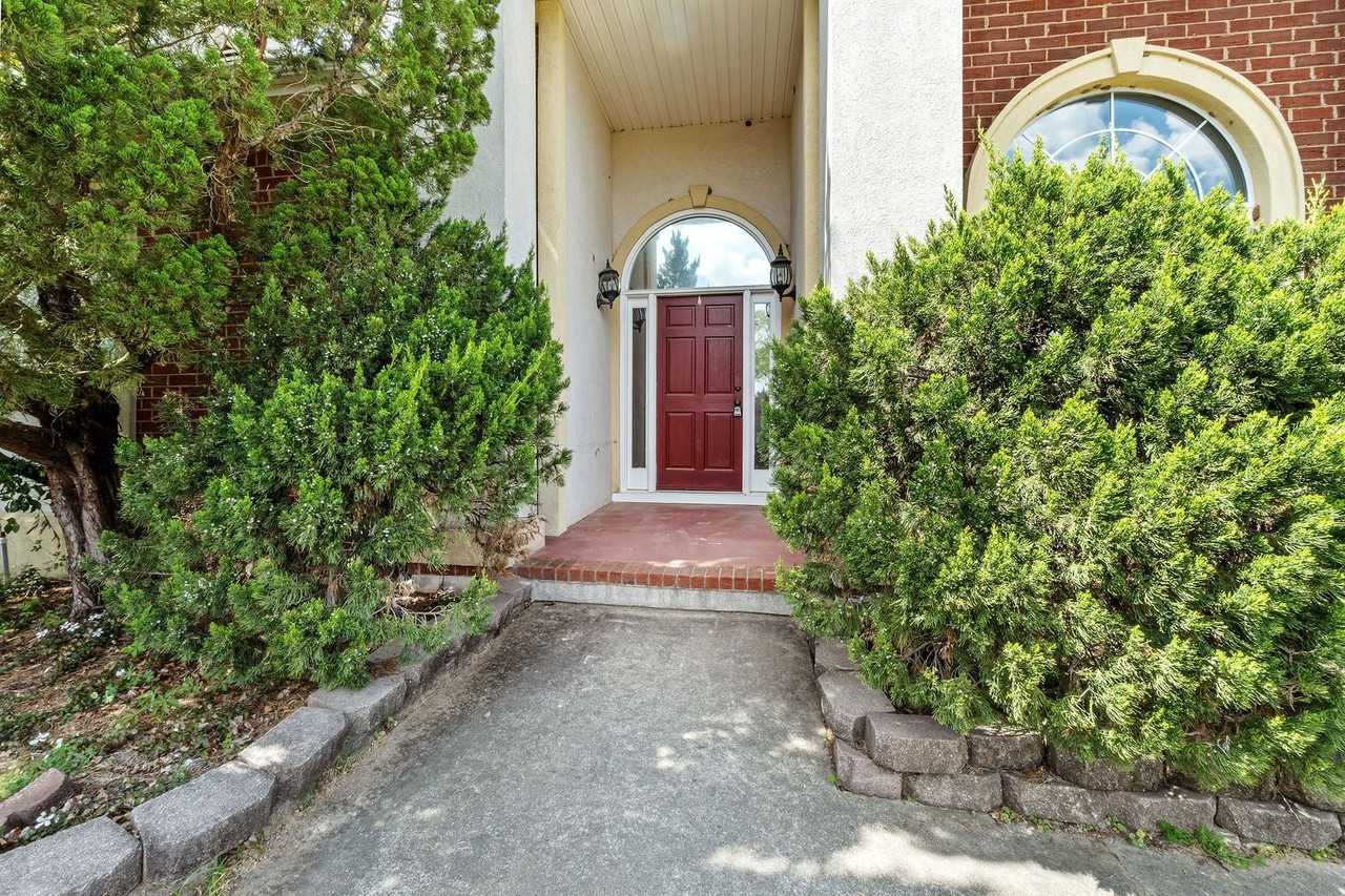 790 Prairie Ln - Photo 3 of 31