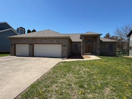 featured image of 749 Christopher Dr