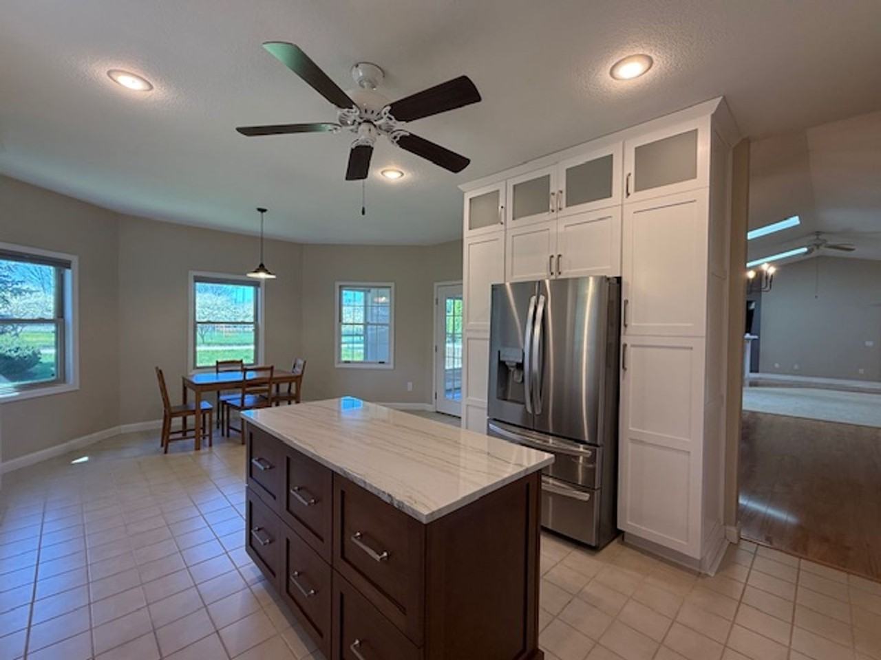 749 Christopher Dr - Photo 7 of 25