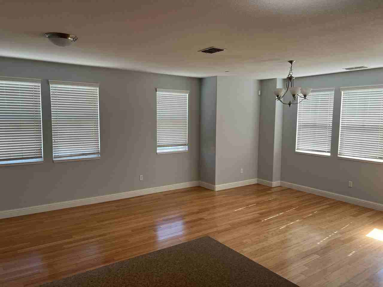 2190 Morrow St - Photo 5 of 18