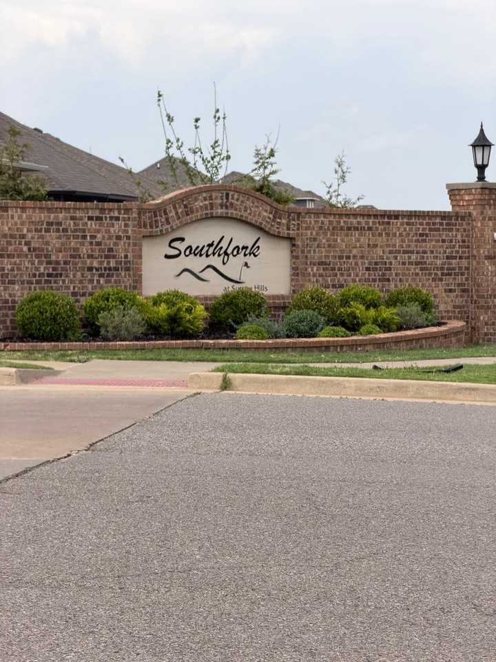 10601 Little Sallisaw Creek Dr - Photo 4 of 21