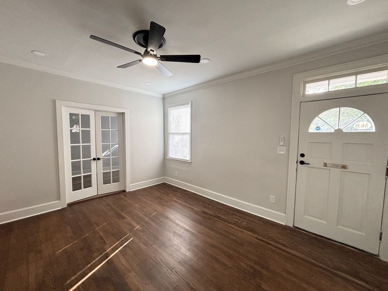 3501 Prentice Ave - Photo 3 of 20