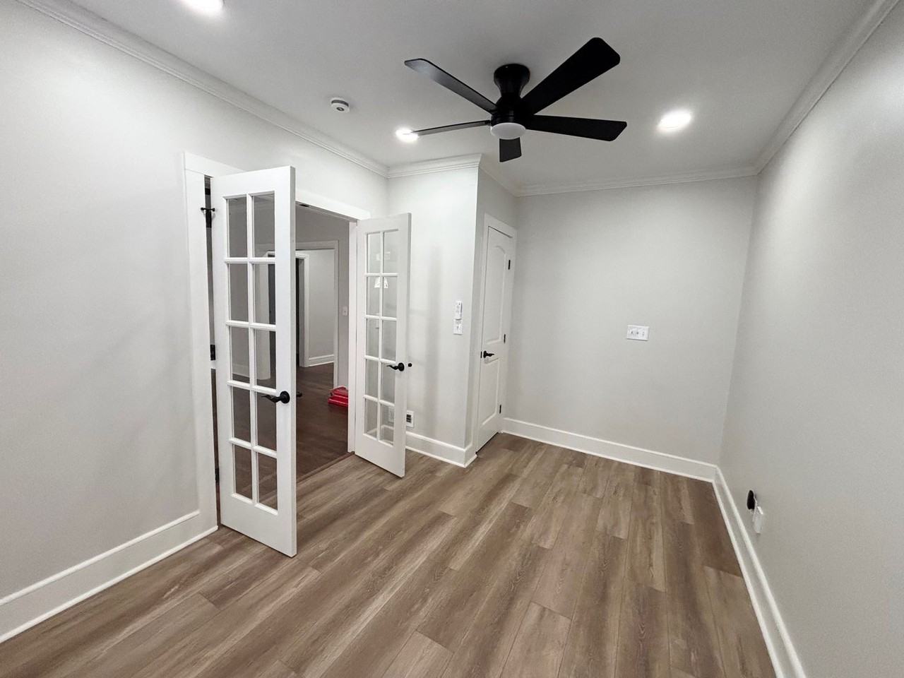 3501 Prentice Ave - Photo 7 of 20