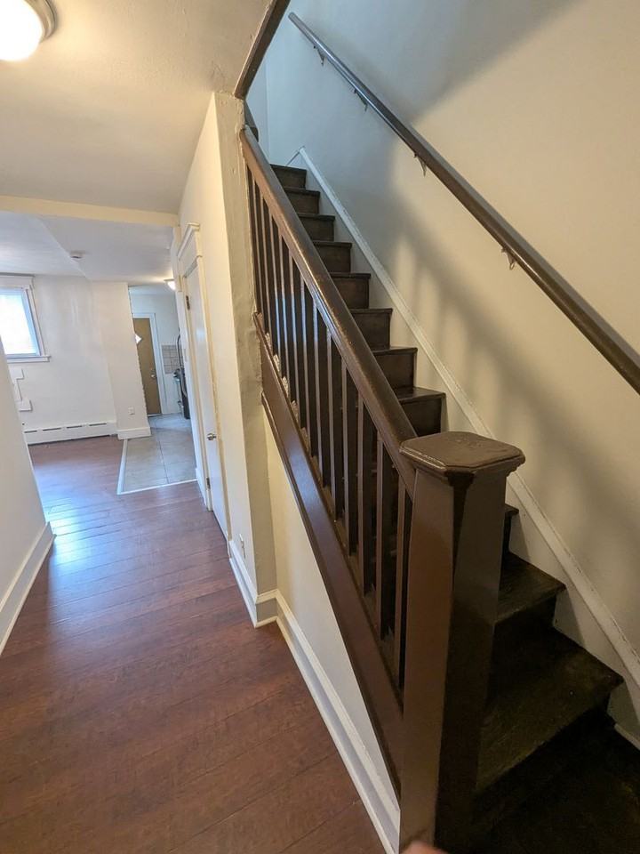 929 Edgemore Rd - Photo 7 of 15