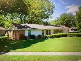 112 Sw Murphy Rd - Photo 1 of 1