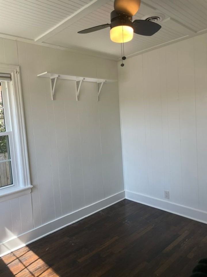 1125 E 84th Ter - Photo 7 of 18