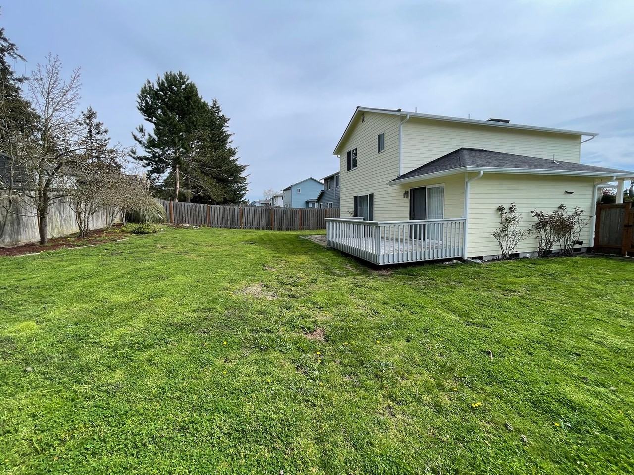 1626 Sw 7th Ave - Photo 3 of 16