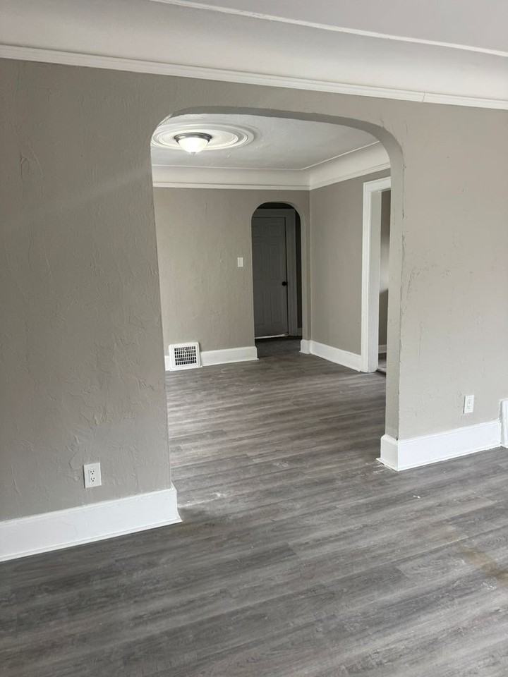 15766 Hartwell St - Photo 5 of 8