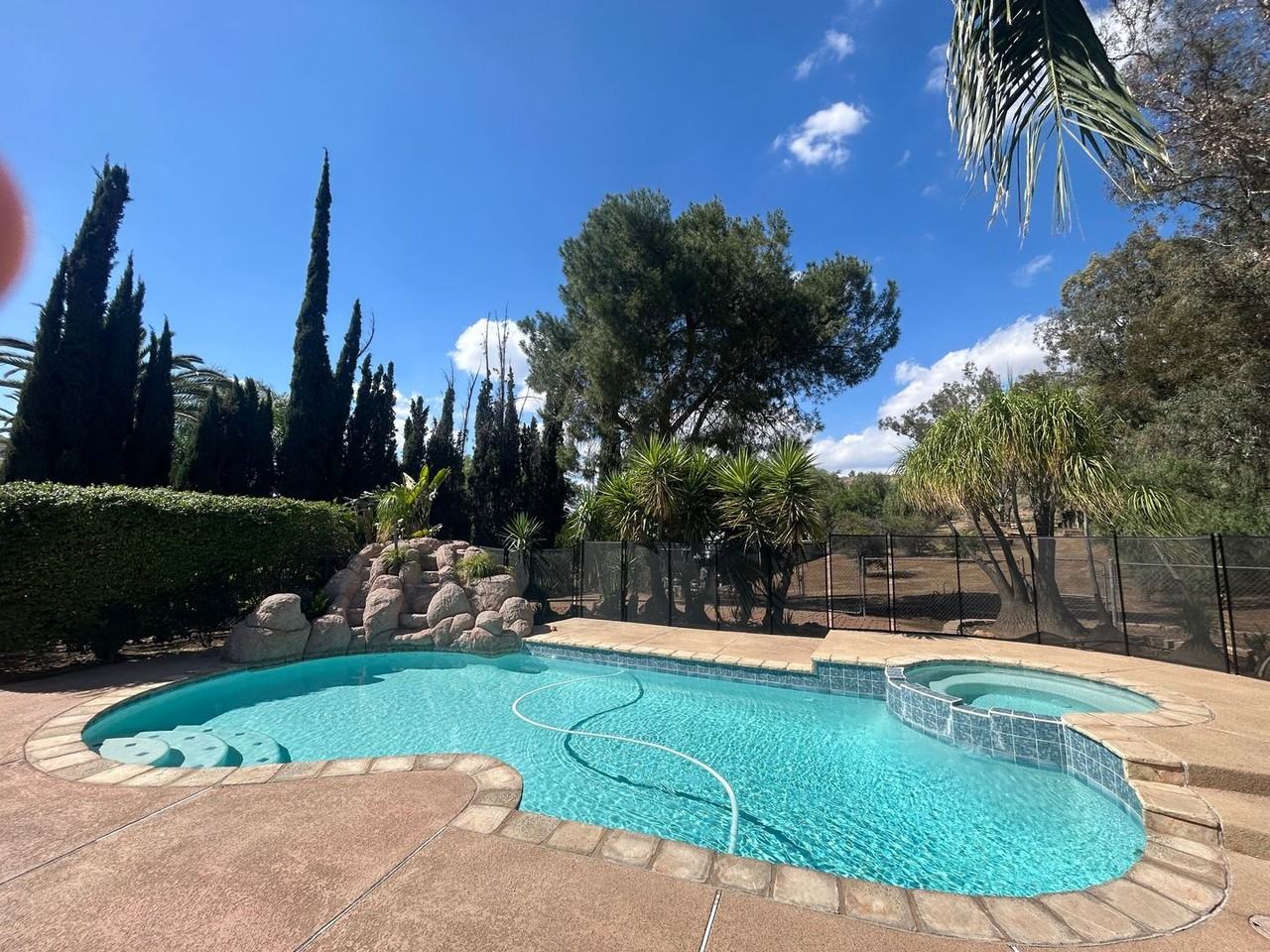 3015 Shadid Dr - Photo 2 of 12