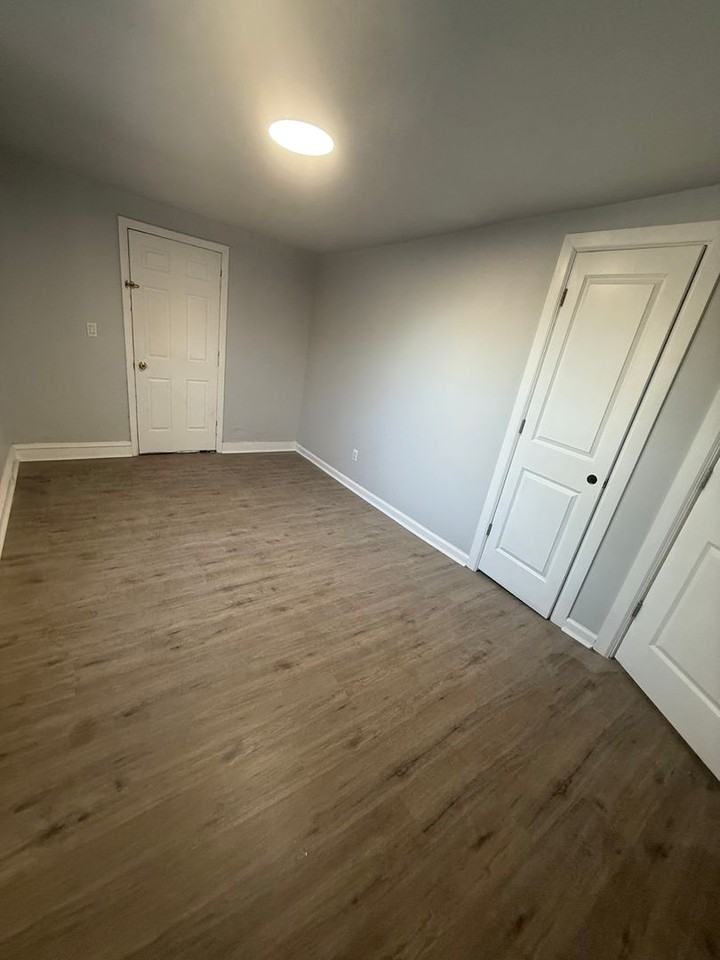 106 N 6th St #3 - Photo 6 of 6