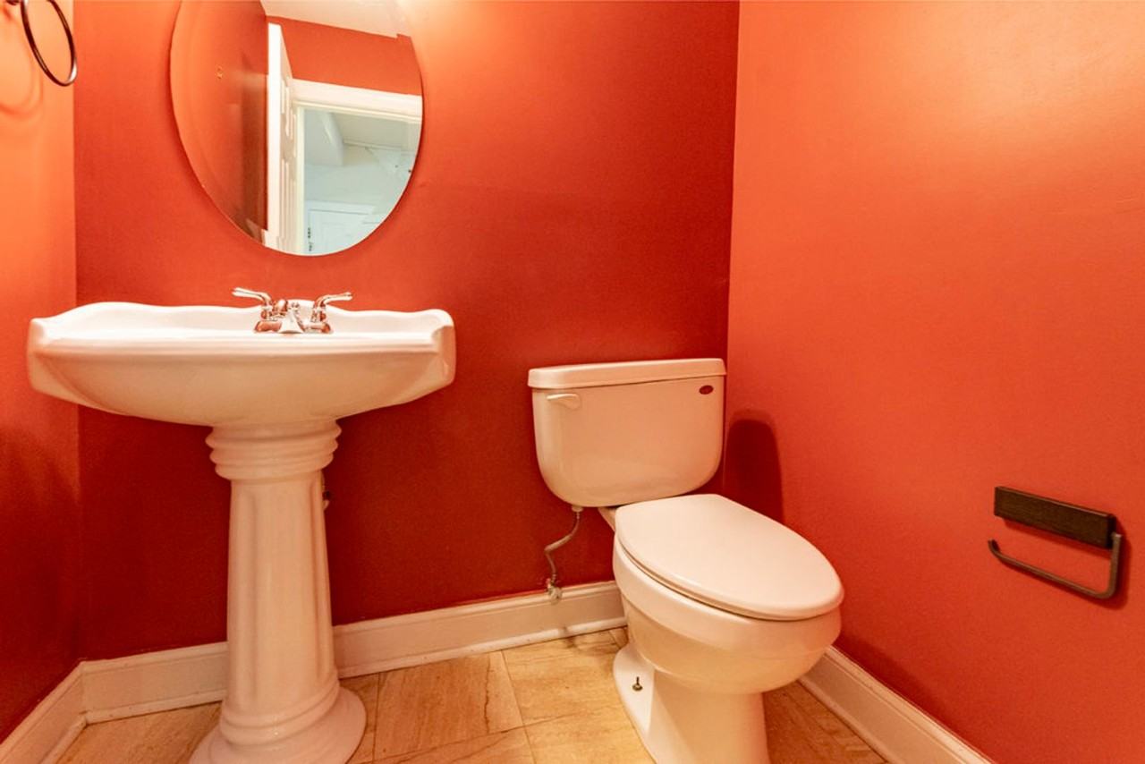 1236 S 22nd St - Photo 6 of 16