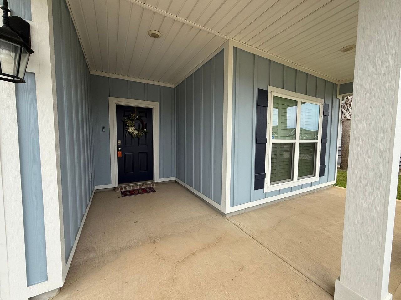 5978 Forest Bay Ave - Photo 2 of 44