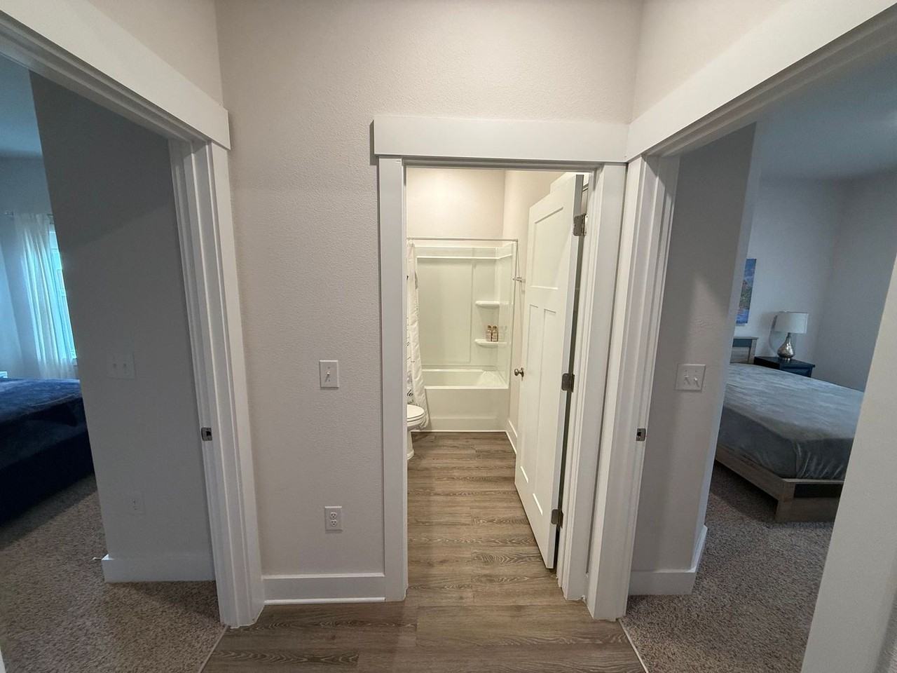 5978 Forest Bay Ave - Photo 4 of 44