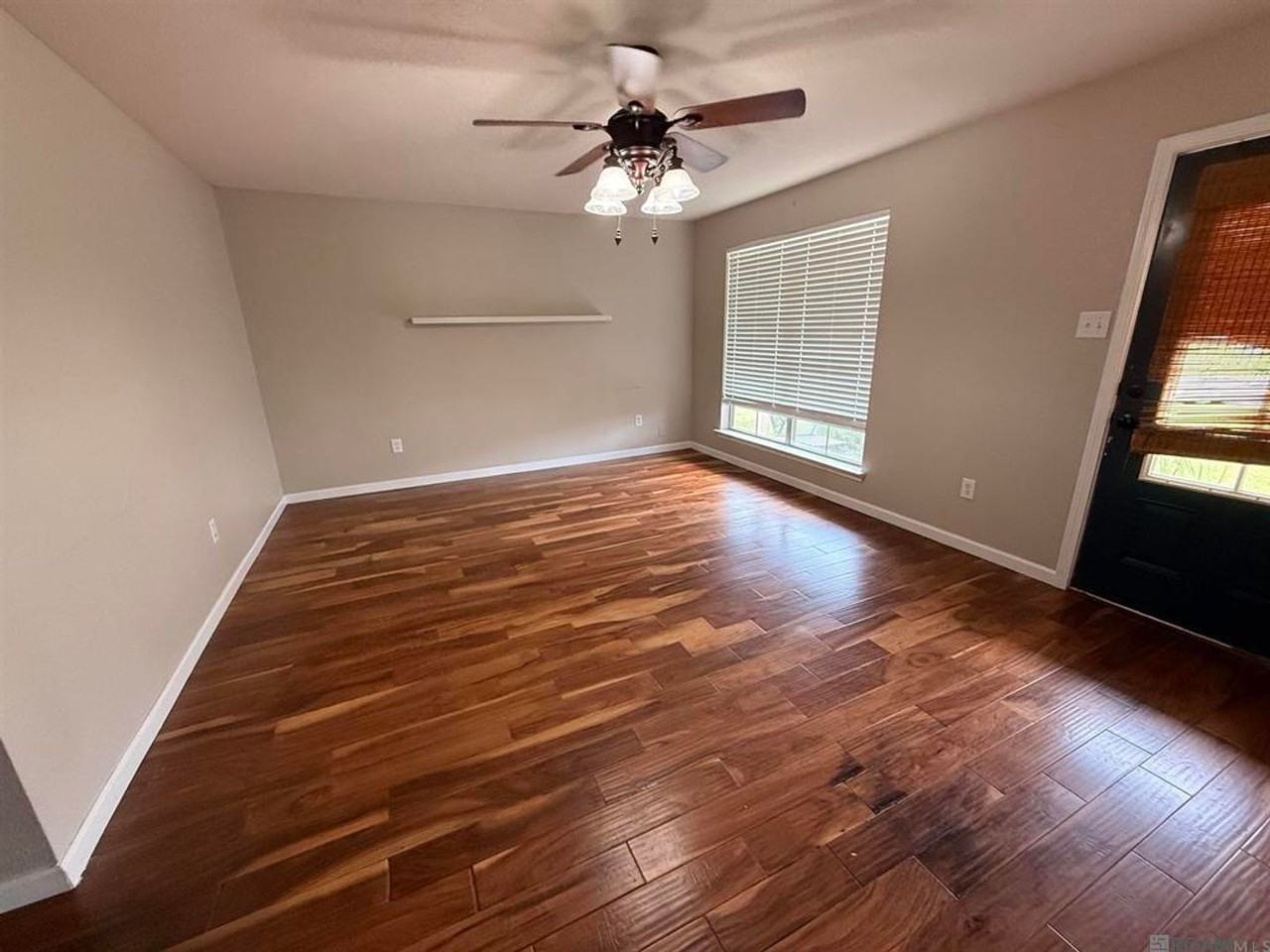 12862 Bonnie Bleu Dr - Photo 5 of 15