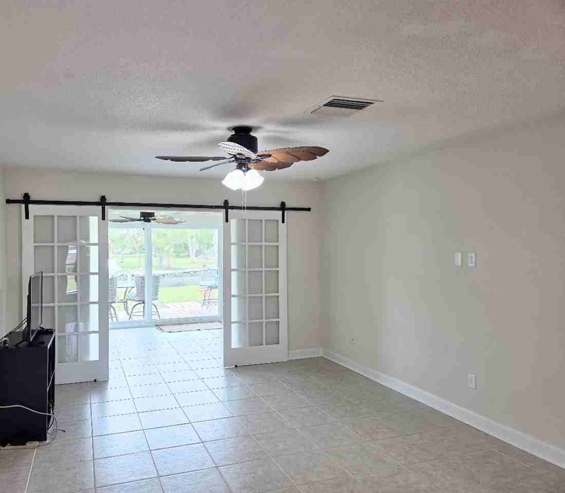 11580 W Kingfisher Ct - Photo 5 of 19