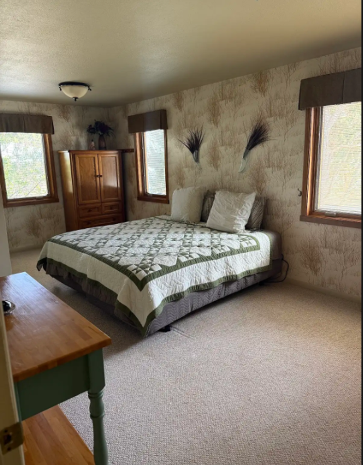 2914 Saratoga Rd - Photo 7 of 17