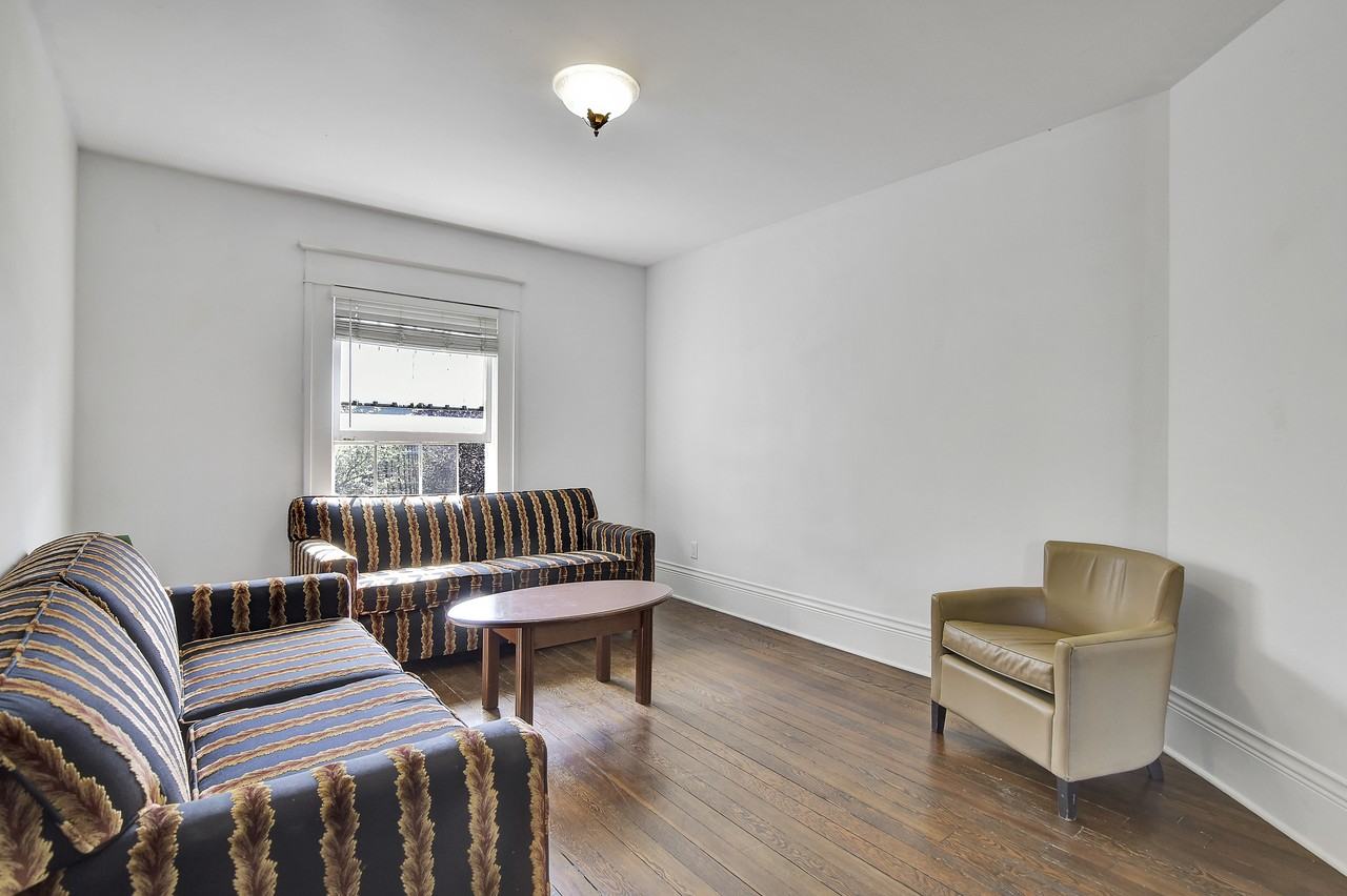 1517 Comox Street - Photo 15