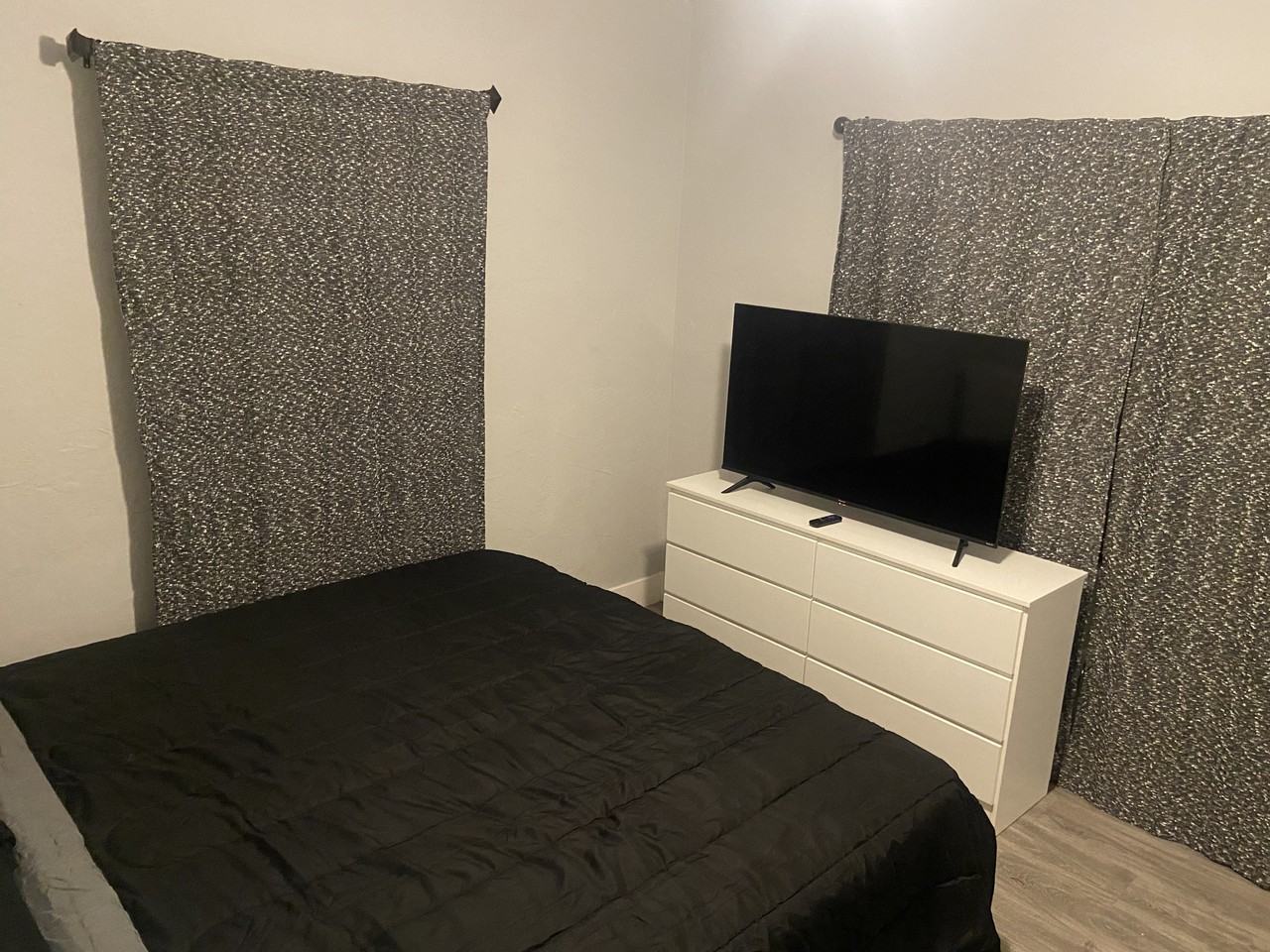 431 Northwest 82nd Street - Photo 7 of 11