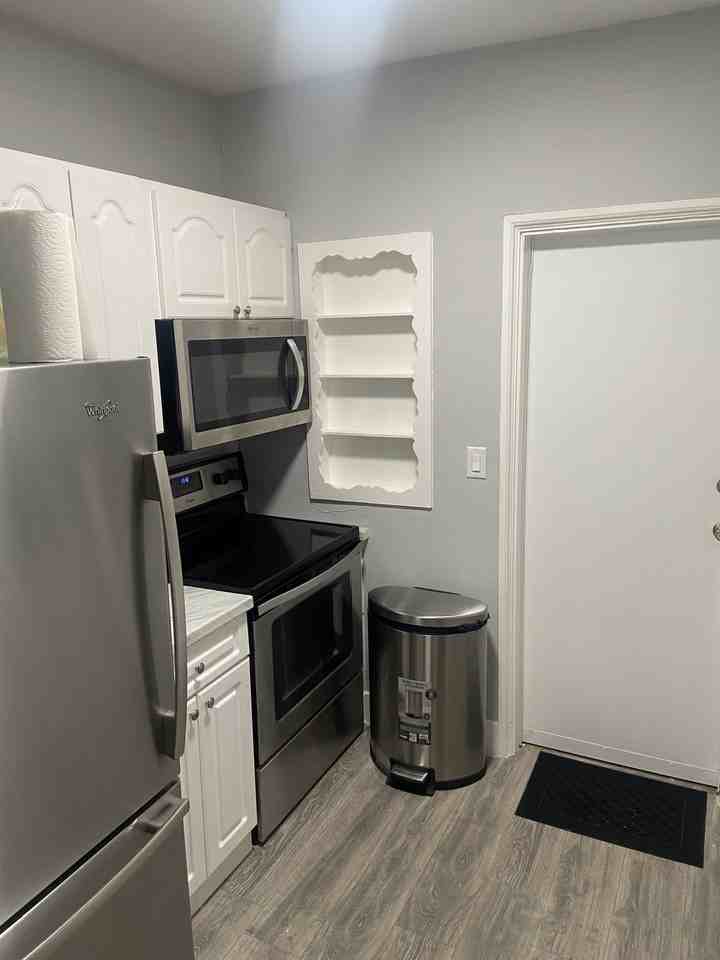 431 Northwest 82nd Street - Photo 2 of 11