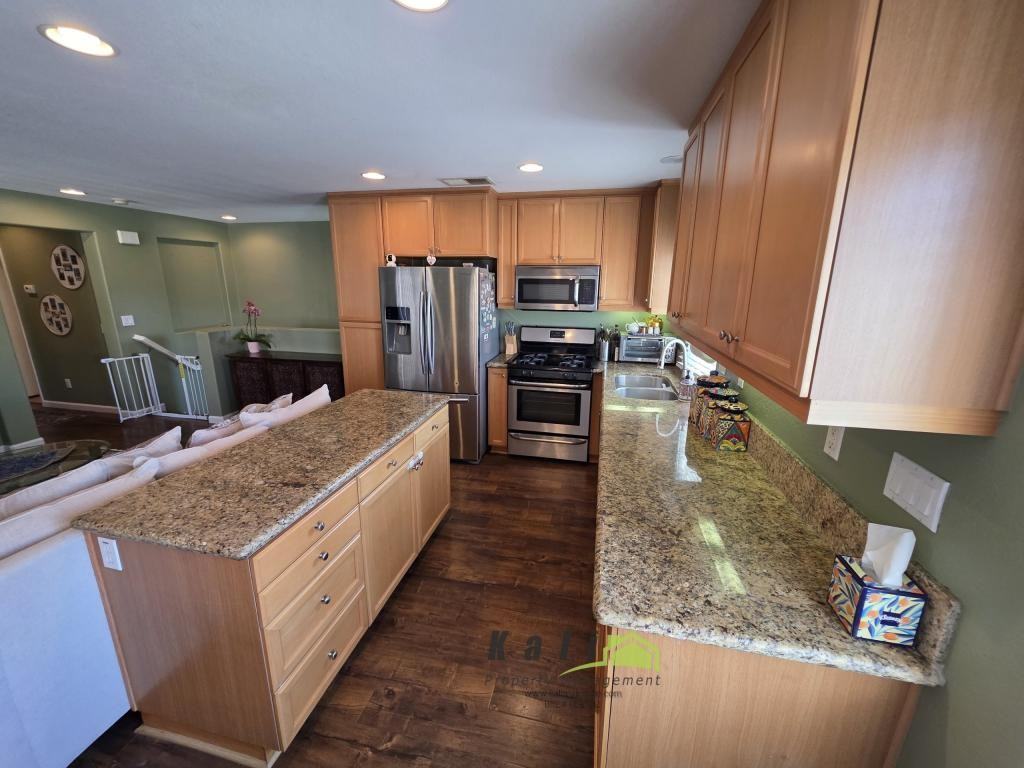 1439 Trouville Ln ##6 - Photo 5 of 16