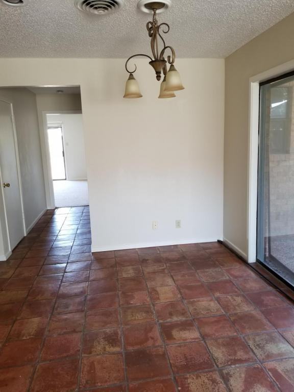 3544 Shell Ave - Photo 4 of 16