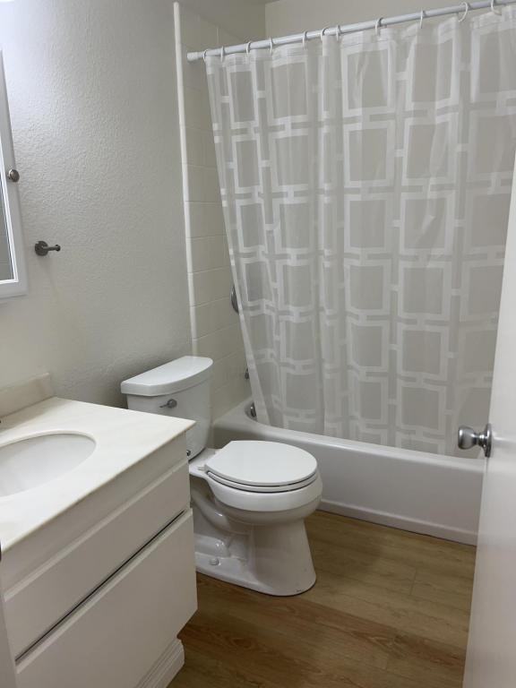 10850 Eberly Ct - Photo 7 of 8