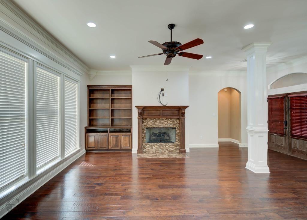 520 Falling Water Cir - Photo 3 of 19