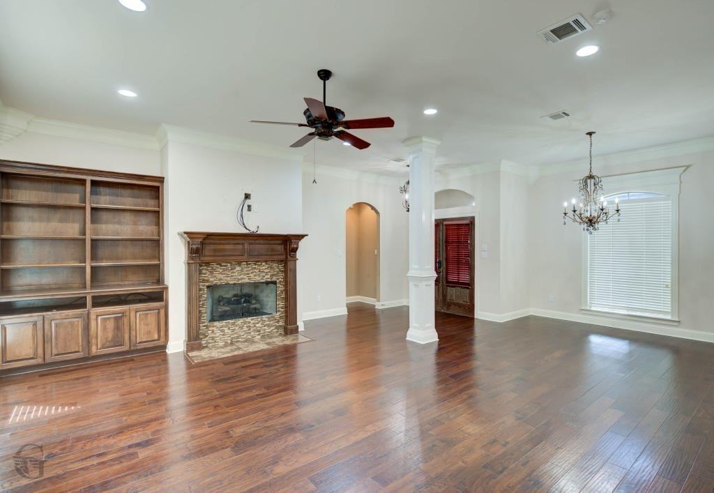 520 Falling Water Cir - Photo 4 of 19