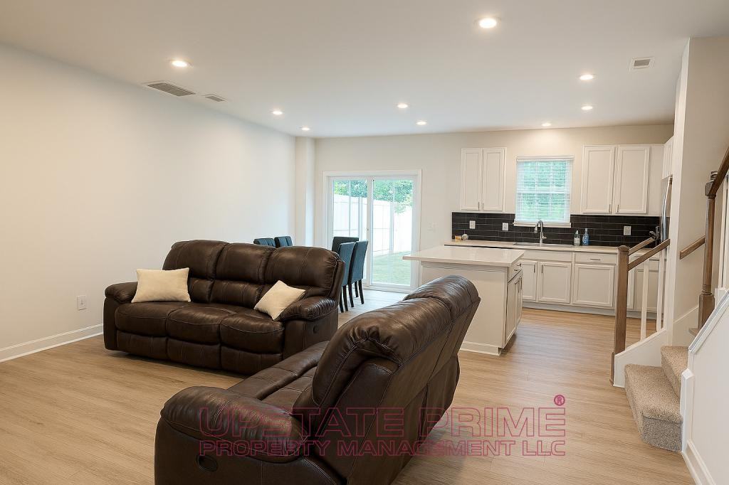 340 Lograto Ln - Photo 4 of 21