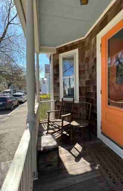 99 Arnold St - Photo 2 of 11