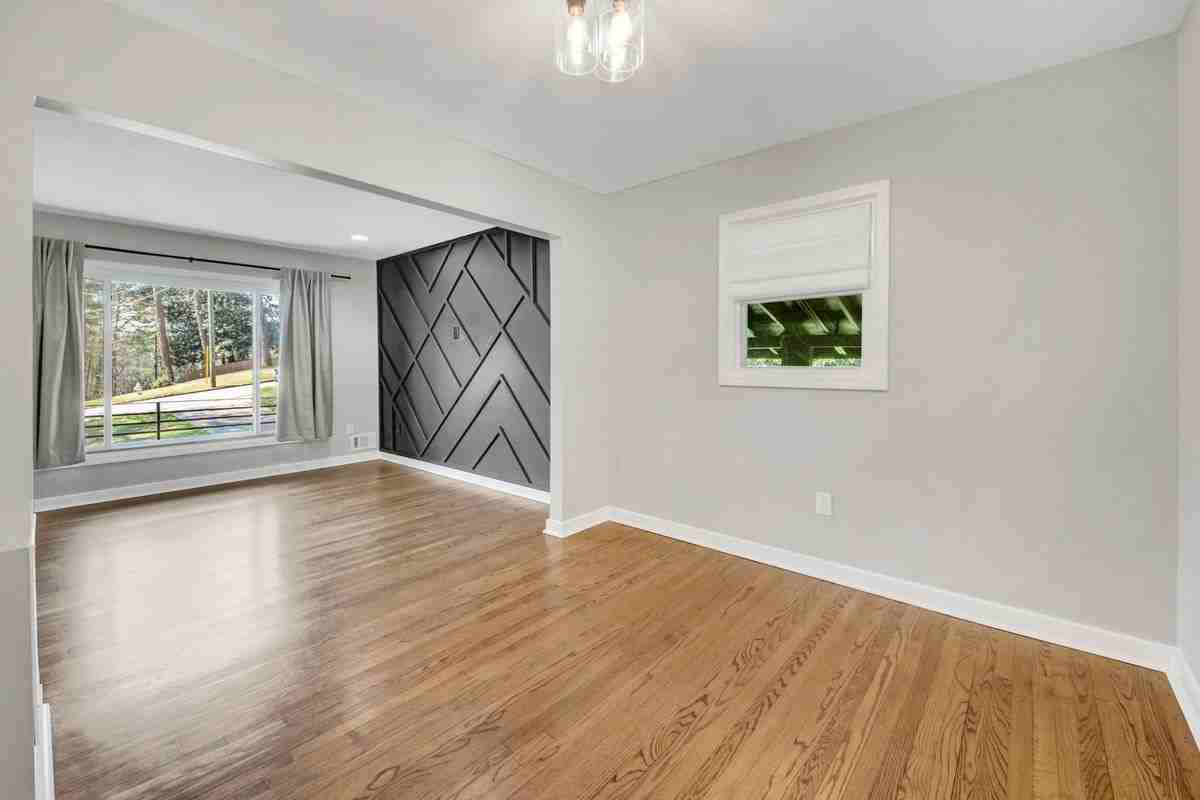 2692 Rockcliff Rd Se - Photo 5 of 21