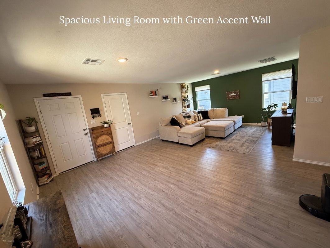 12527 Kathleen St - Photo 3 of 12