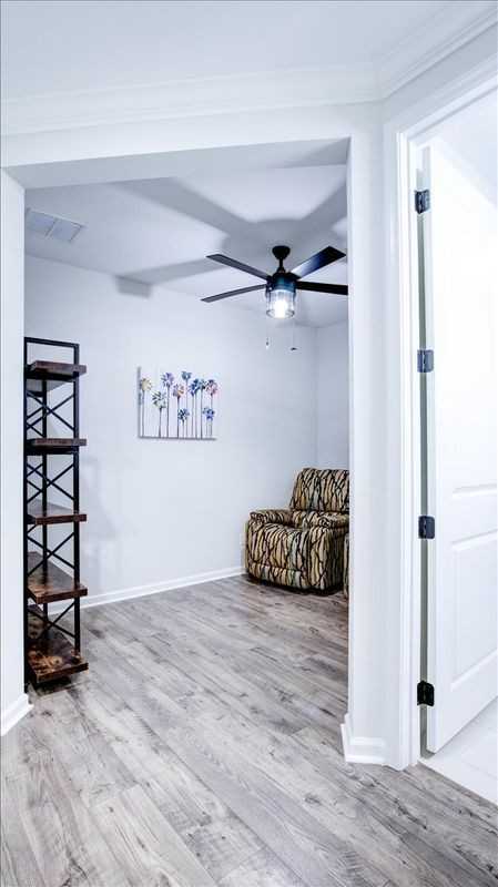 1571 Shoreside Dr - Photo 7 of 20