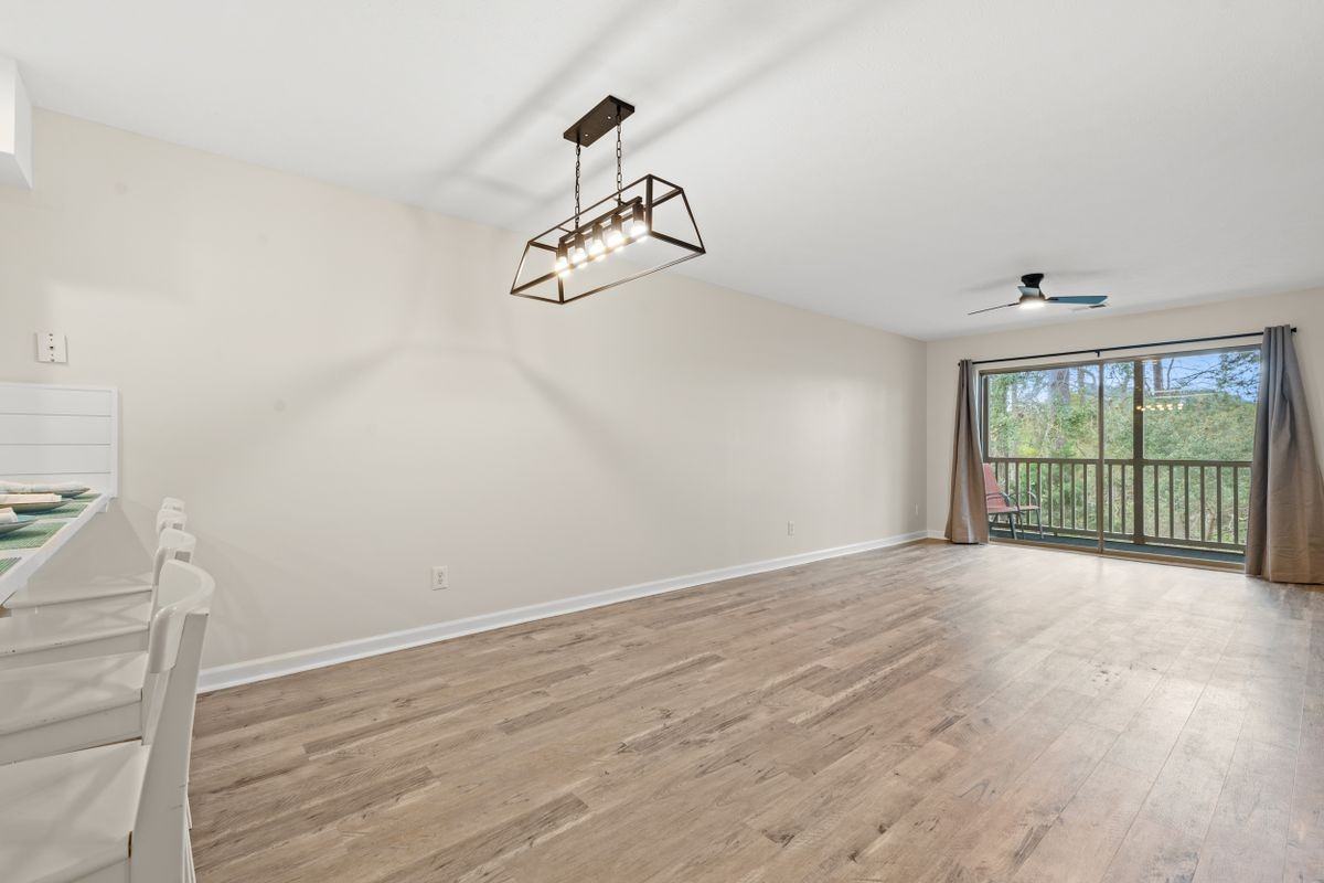 412 Pinehurst Ln - Photo 5 of 40