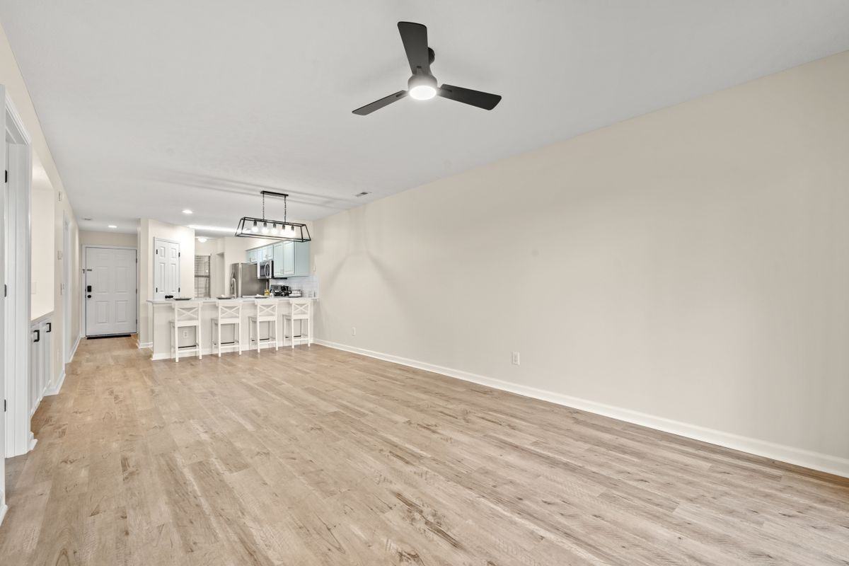 412 Pinehurst Ln - Photo 6 of 40