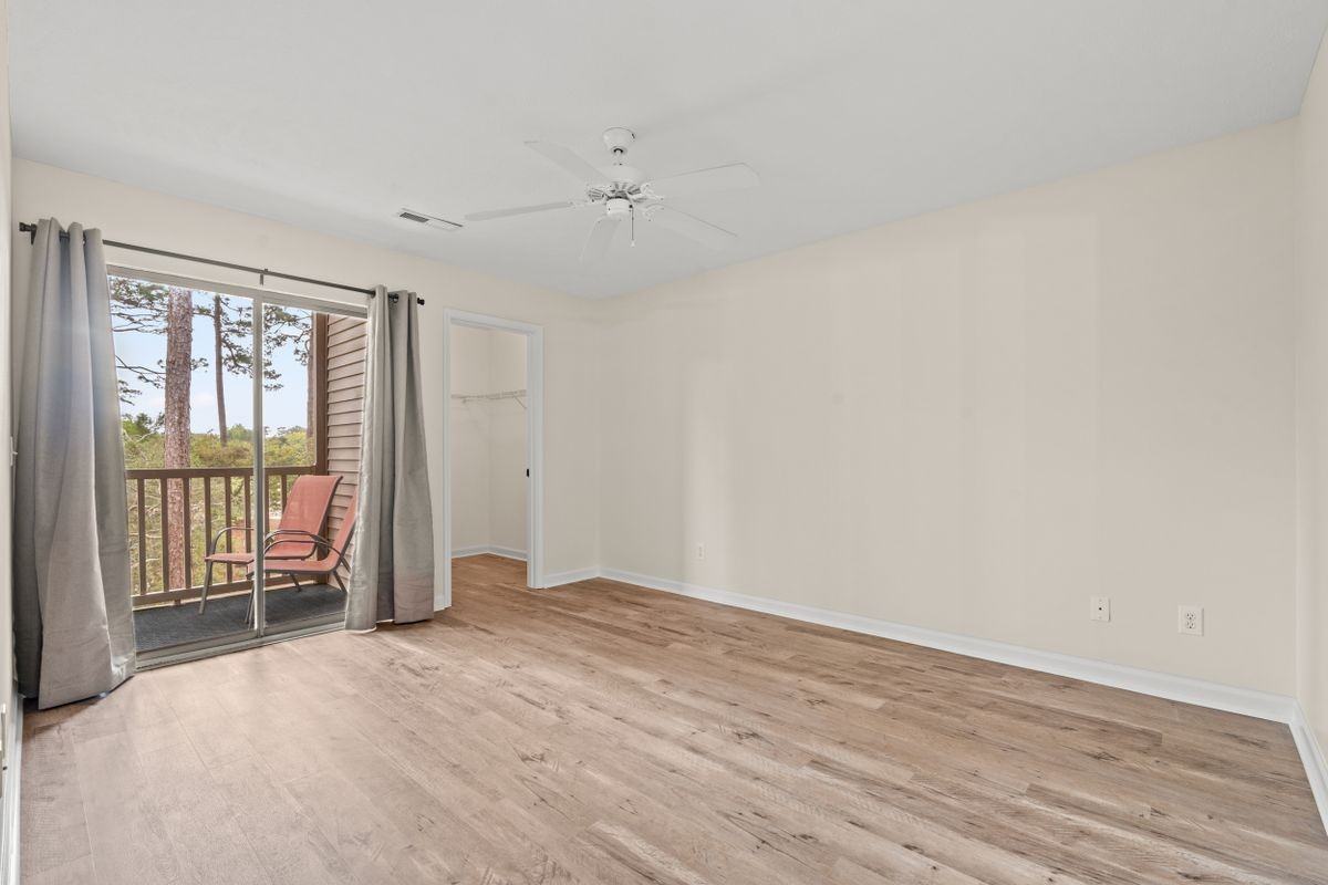 412 Pinehurst Ln - Photo 7 of 40