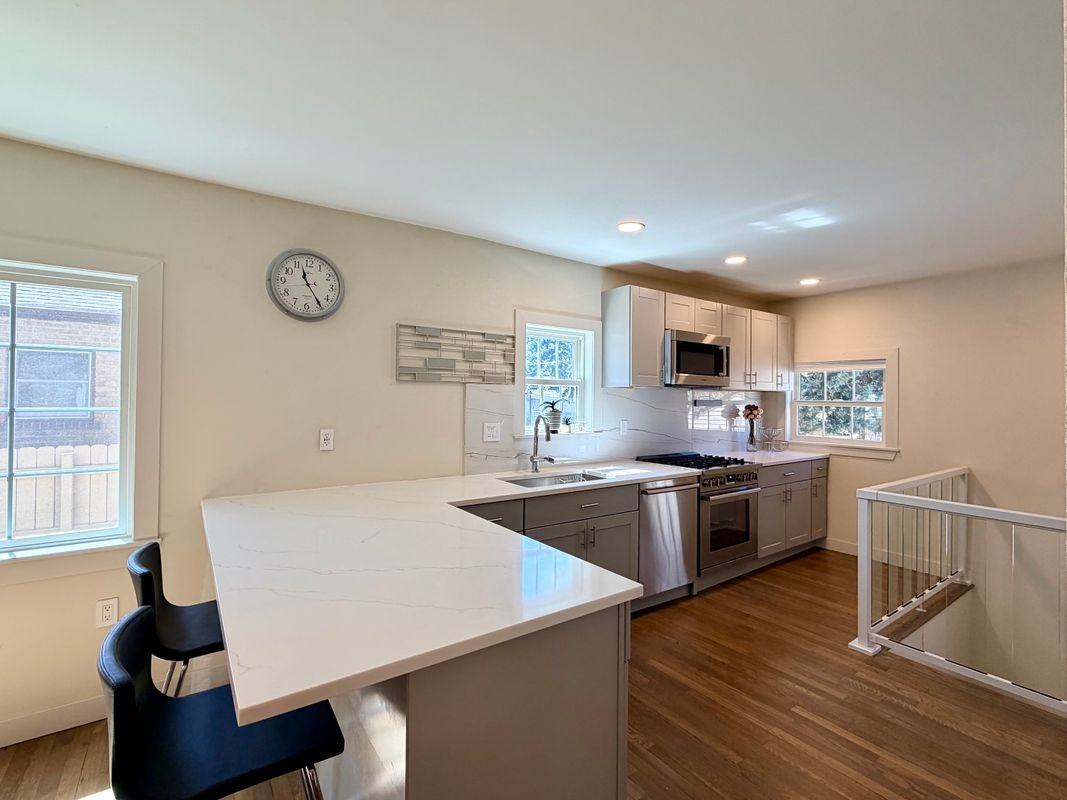 557 S University Blvd - Photo 6 of 27