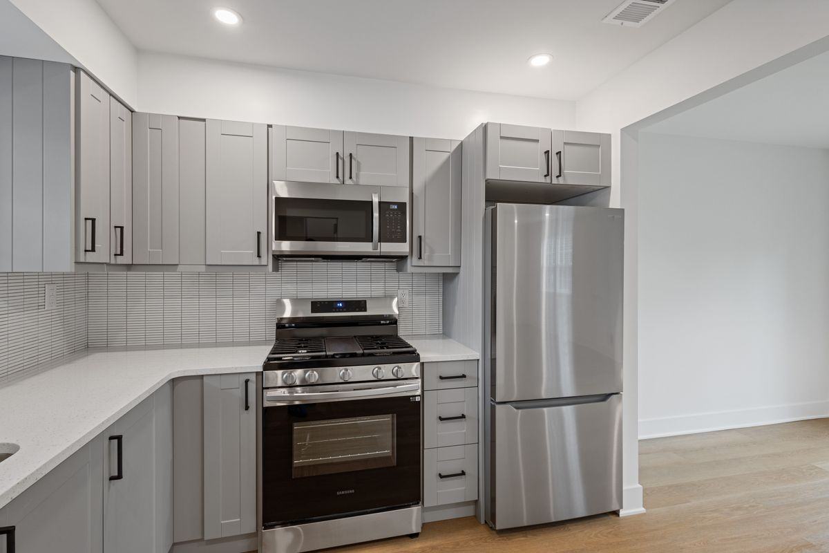 5 Exeter Ct - Photo 6 of 29