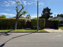 featured image of 5906 Graves Ave
