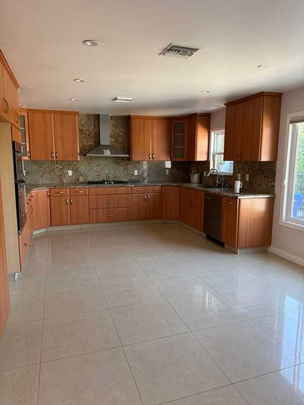 5906 Graves Ave - Photo 4 of 12