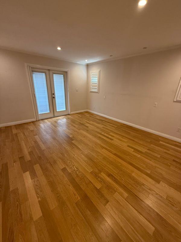 5906 Graves Ave - Photo 6 of 12