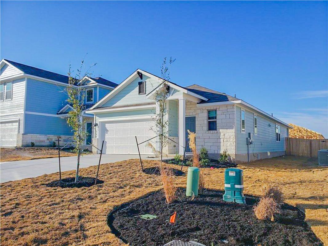 221 El Dorado Rd - Photo 2 of 17