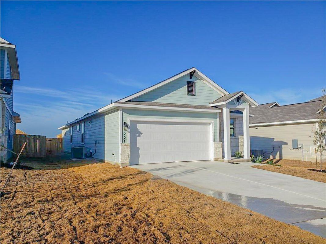 221 El Dorado Rd - Photo 3 of 17