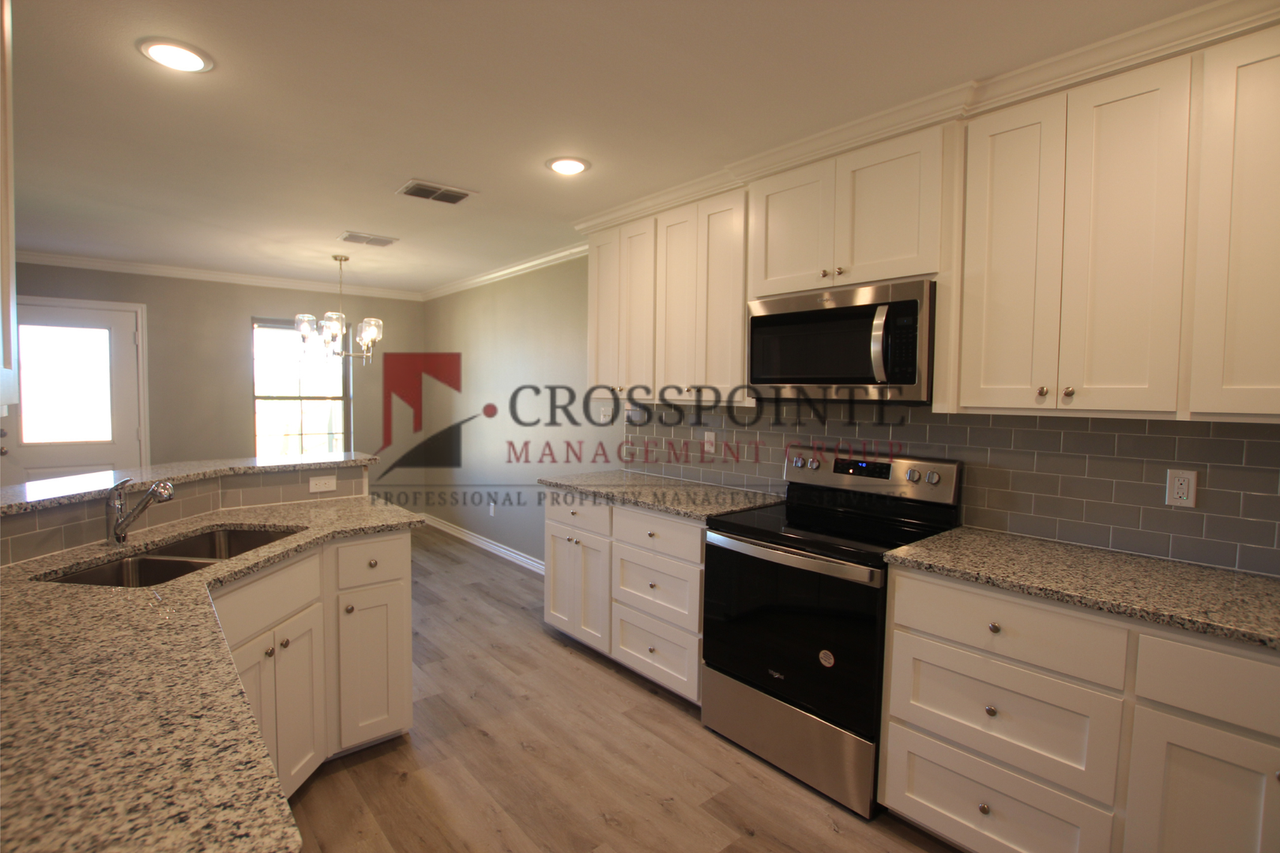 6204 Villa Rosa Way - Photo 5 of 24