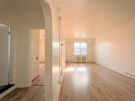 featured image of 2231 Albert St
