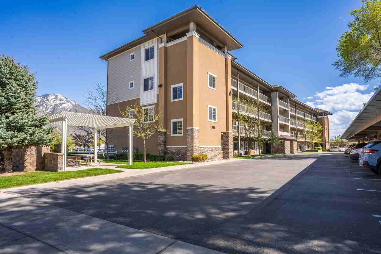 Riverview Apts - Photo 3 of 3