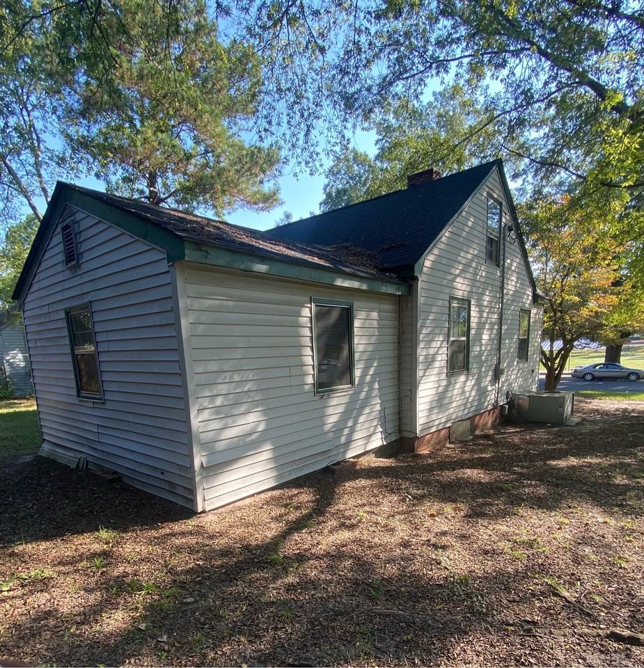 282 Windsor Dr - Photo 7 of 21