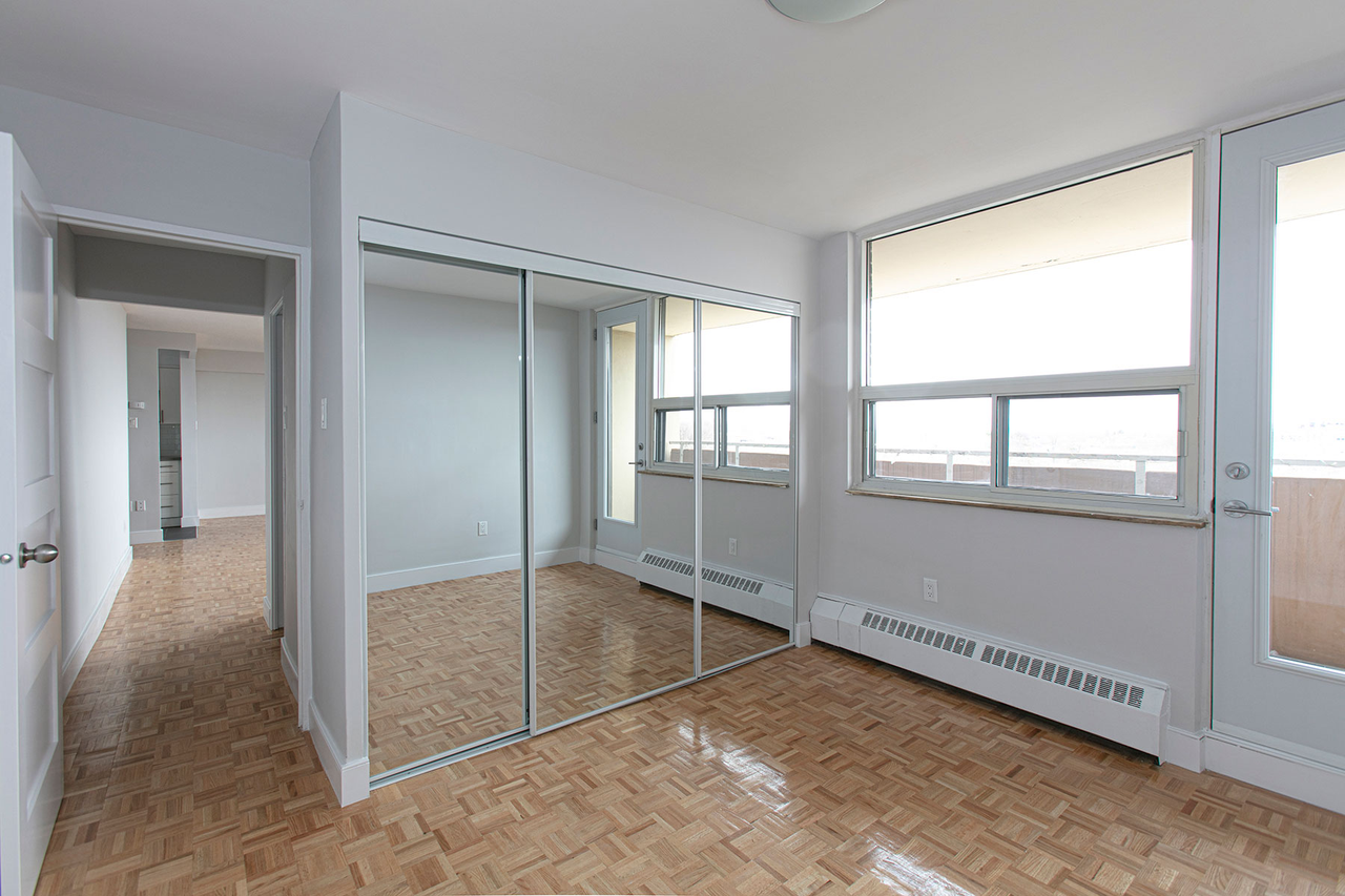666 Spadina Ave - Photo 4 of 29